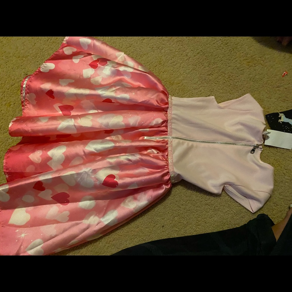 Dress - Picture 5 of 5